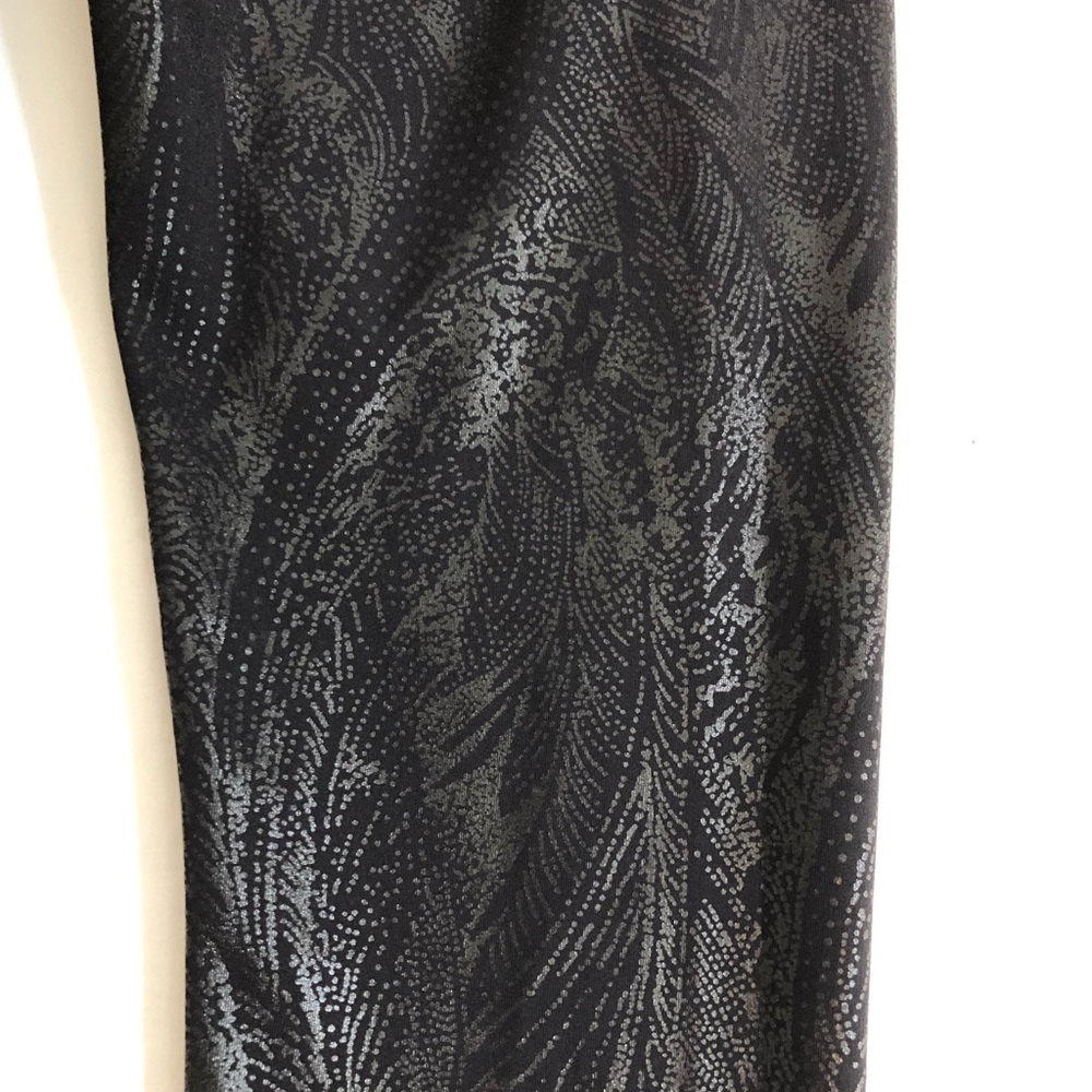 Lululemon Faux Leather Detailed Black Legging - Full Length - Size 6/8